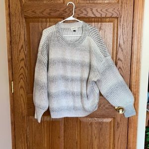 White/Tan Knitted Sweater